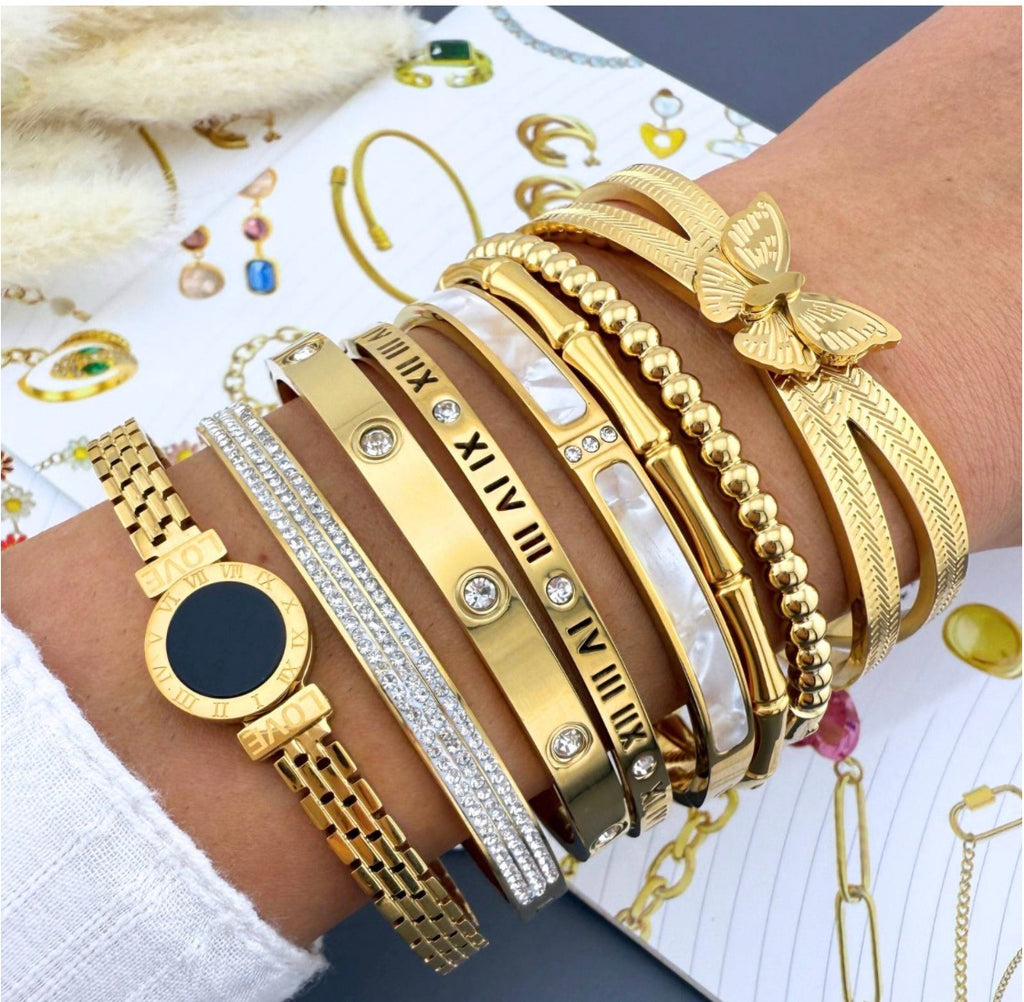 Classic Pearl Panel Bangle – 18K Gold Plated