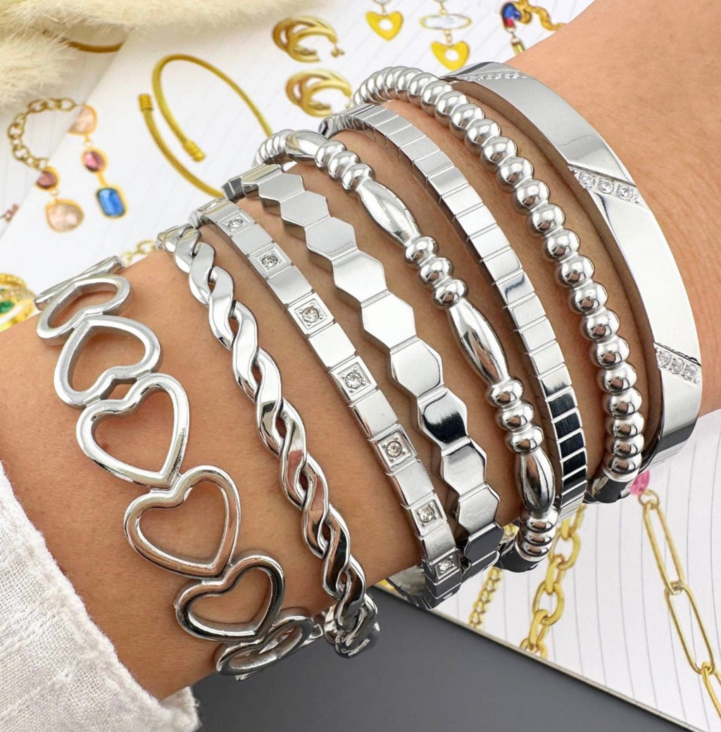 Everyday Luxe Beaded Bangle (Silver)