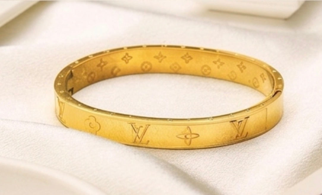 LV Bangle